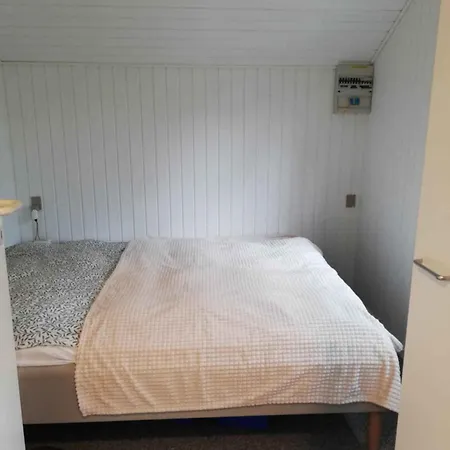 Ferienhaus Cozy Bright Near Marielyst And