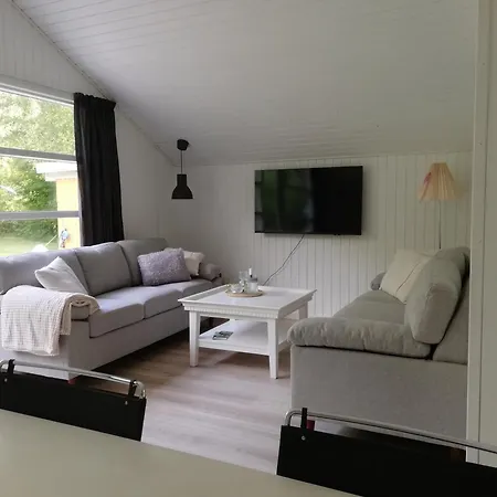 Cozy Bright Near Marielyst And Bøtø By