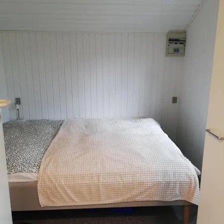 Cozy Bright Near Marielyst And 度假居